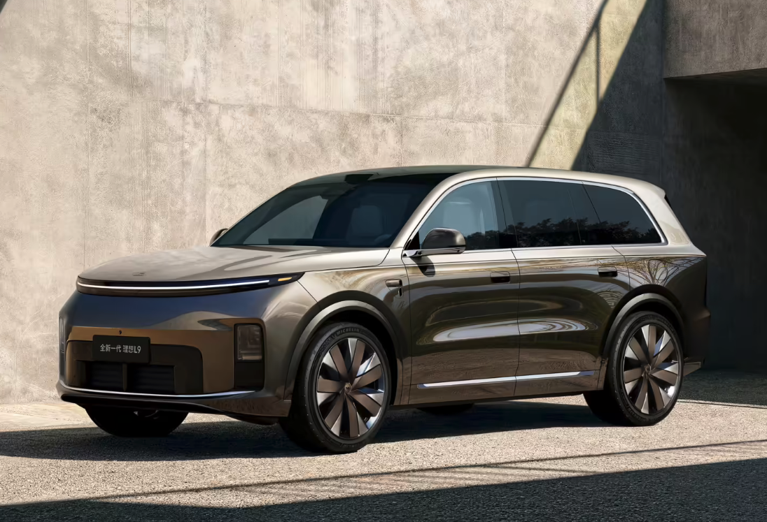 理想L9 Livis终极版本官宣 售价55.98万,携三大跨代级突破二季度发布